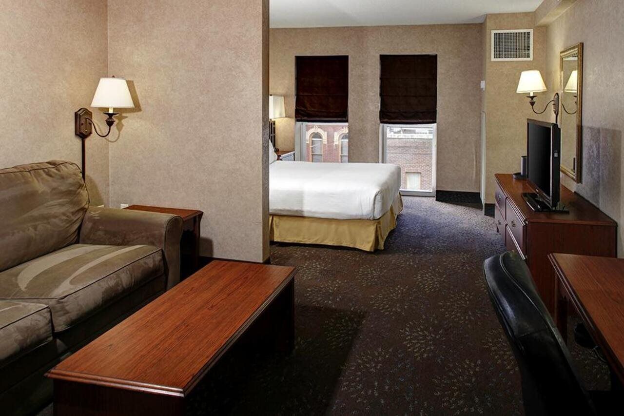 Holiday Inn Express Hotel & Suites Deadwood-Gold Dust Casino, An Ihg Hotel Екстериор снимка
